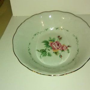 Vintage Gibson Victorian Rose Serving Bowl 10 inch